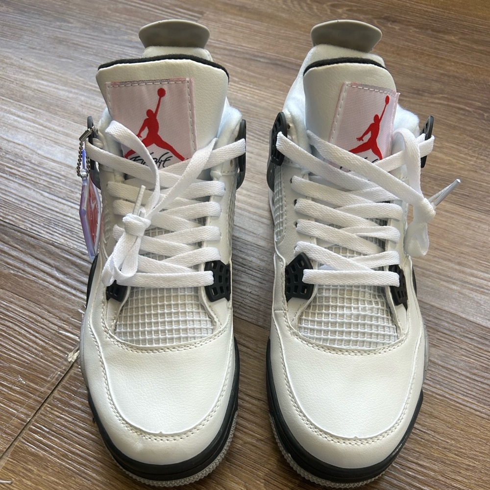 Jordan 4 white cement